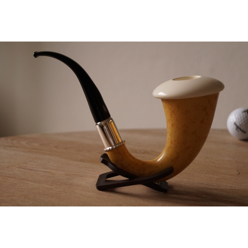 The Calabash Pipe German Austrian Handmade Product wiht genuine